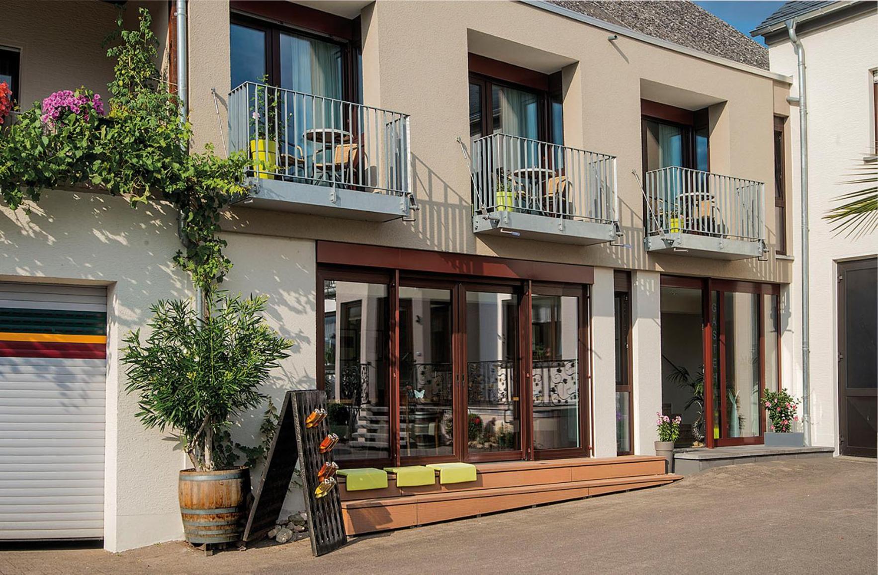 Gaestehaus Und Weingut Bernd Frieden Nittel Bagian luar foto